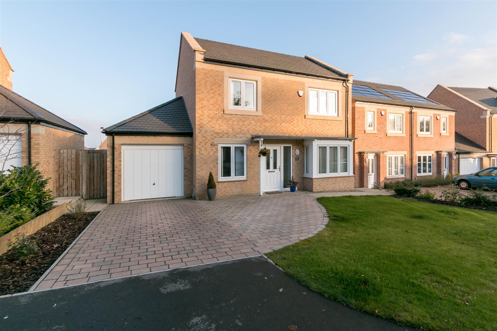 Choose the right agent! Bailey & Co. Jesmond